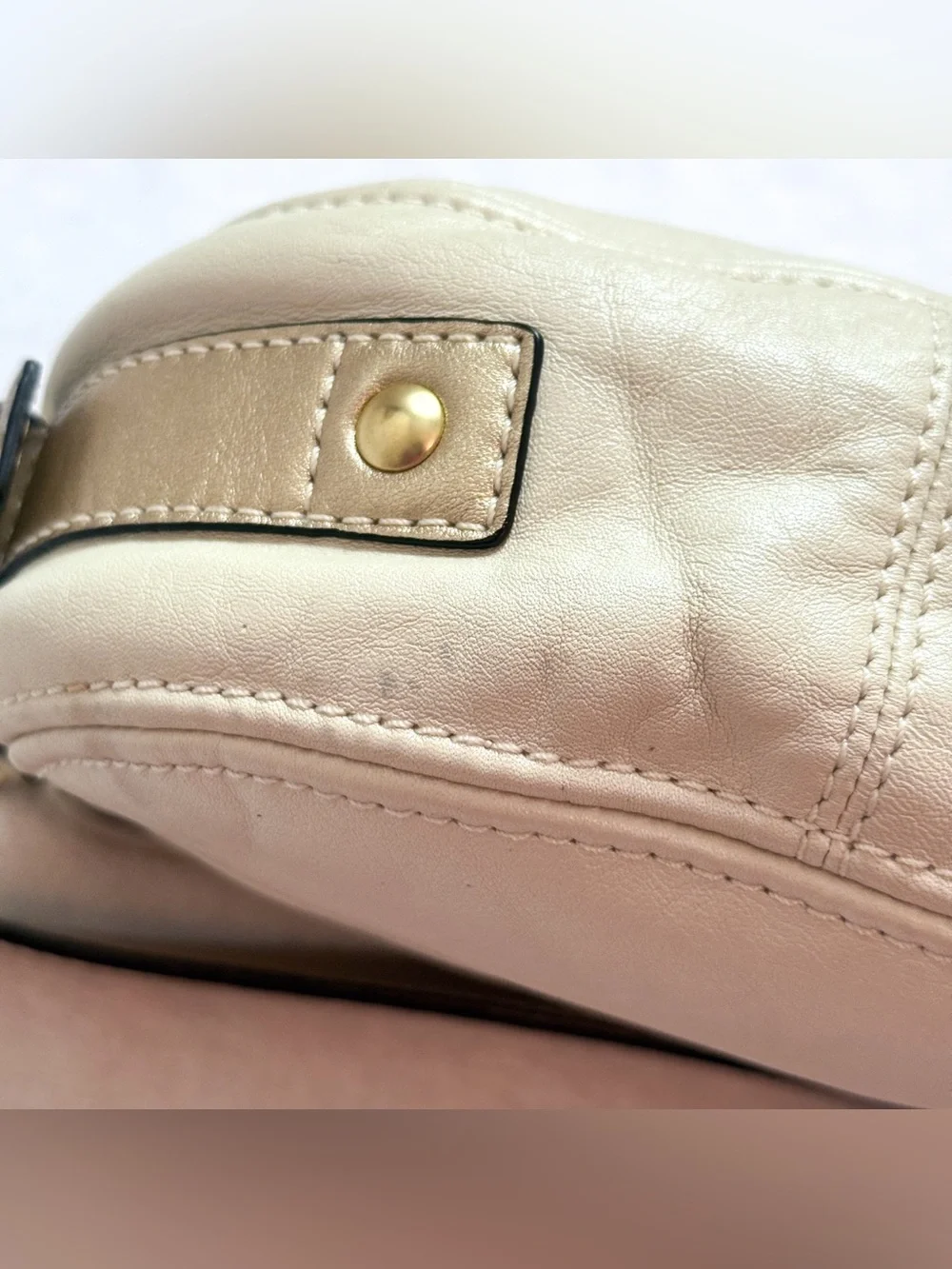 Coach Zoe Y2K White Pearl / Gold Leather Mini Hobo Shoulder Bag 2009 EUC 41864 - Picture 5 of 15